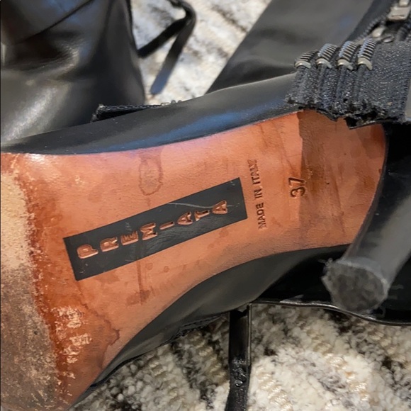 Shoes - Picture 3 of 3